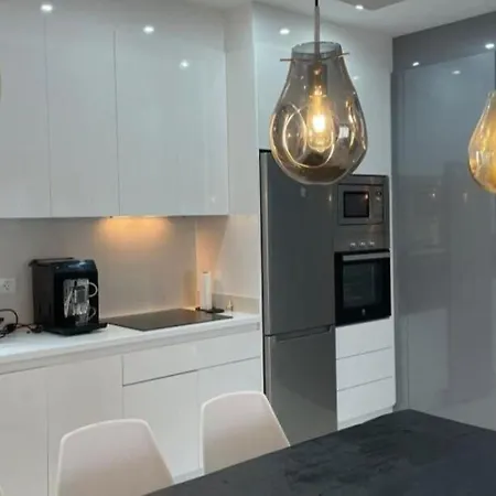 Aq-111 Cliper Street, Higuericas Apartman *